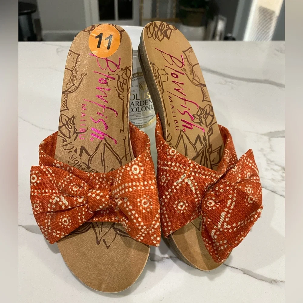 Blowfish Sandals Girls size 11